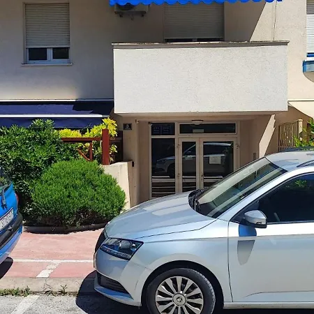 Bracera Znjan - Free Parking Apartman *