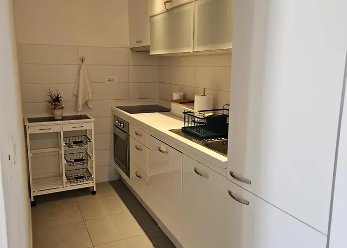 Apartman Bracera Znjan - Free Parking