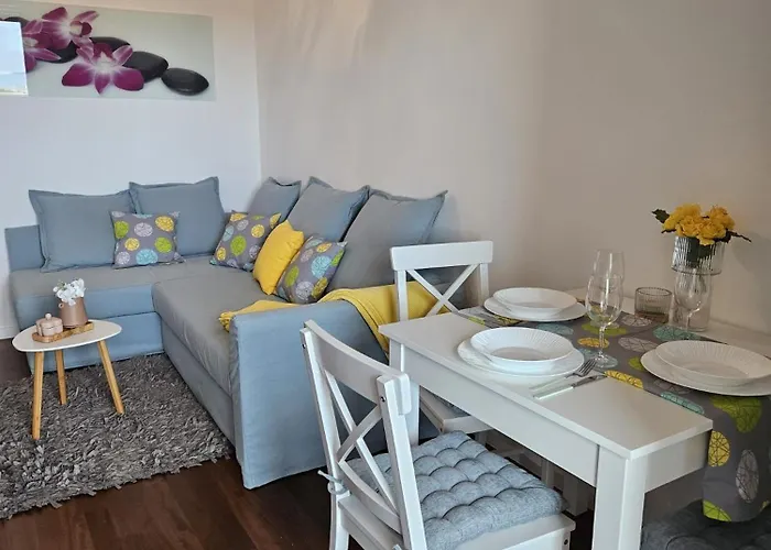 Bracera Znjan - Free Parking *